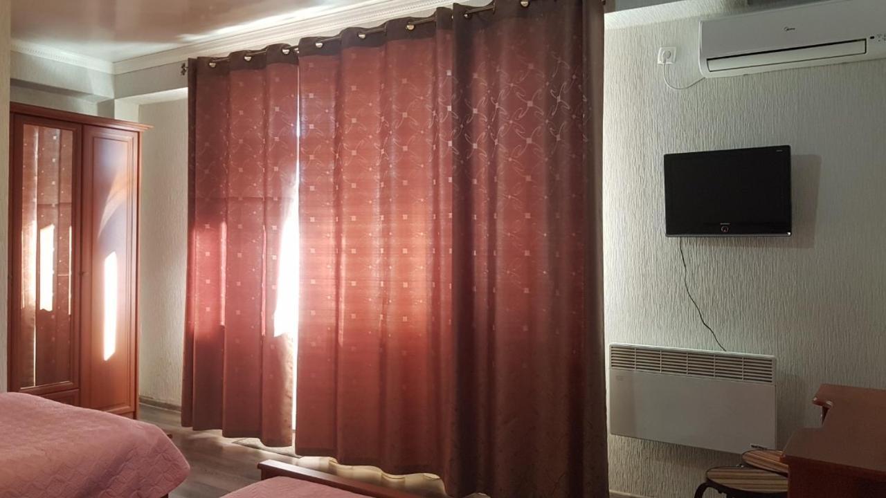 Holidays In Sukhum Sochumi Exterior foto