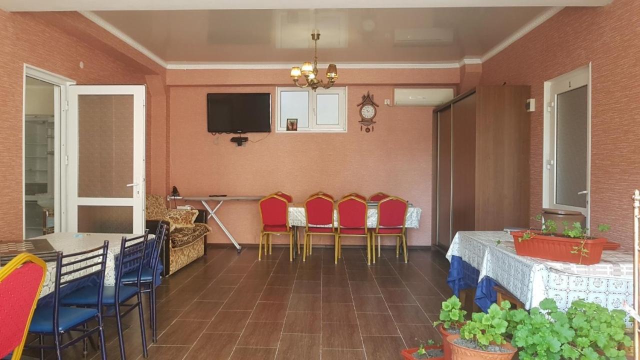 Holidays In Sukhum Sochumi Exterior foto